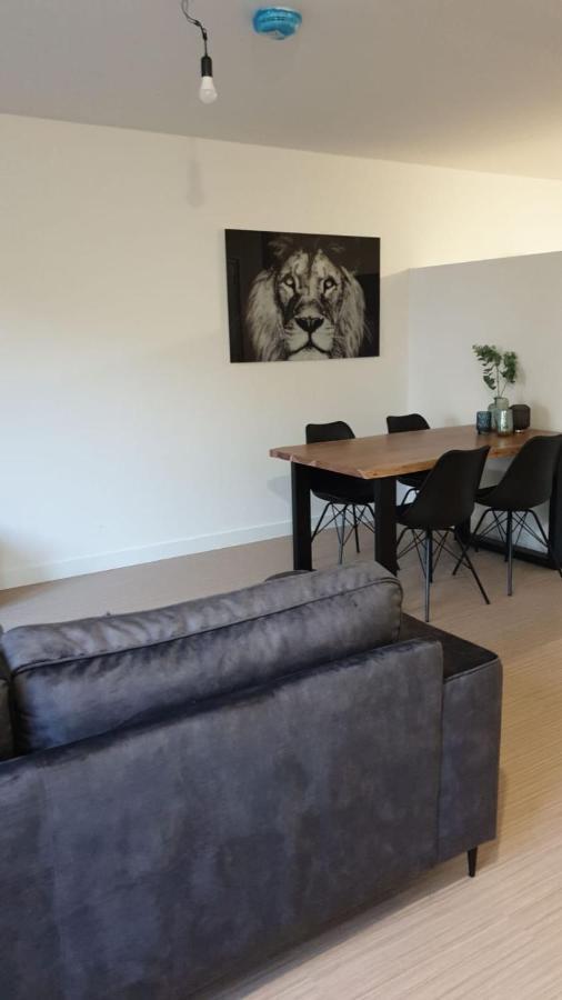 Apartamenty ไอนด์โฮเวน ภายนอก รูปภาพ