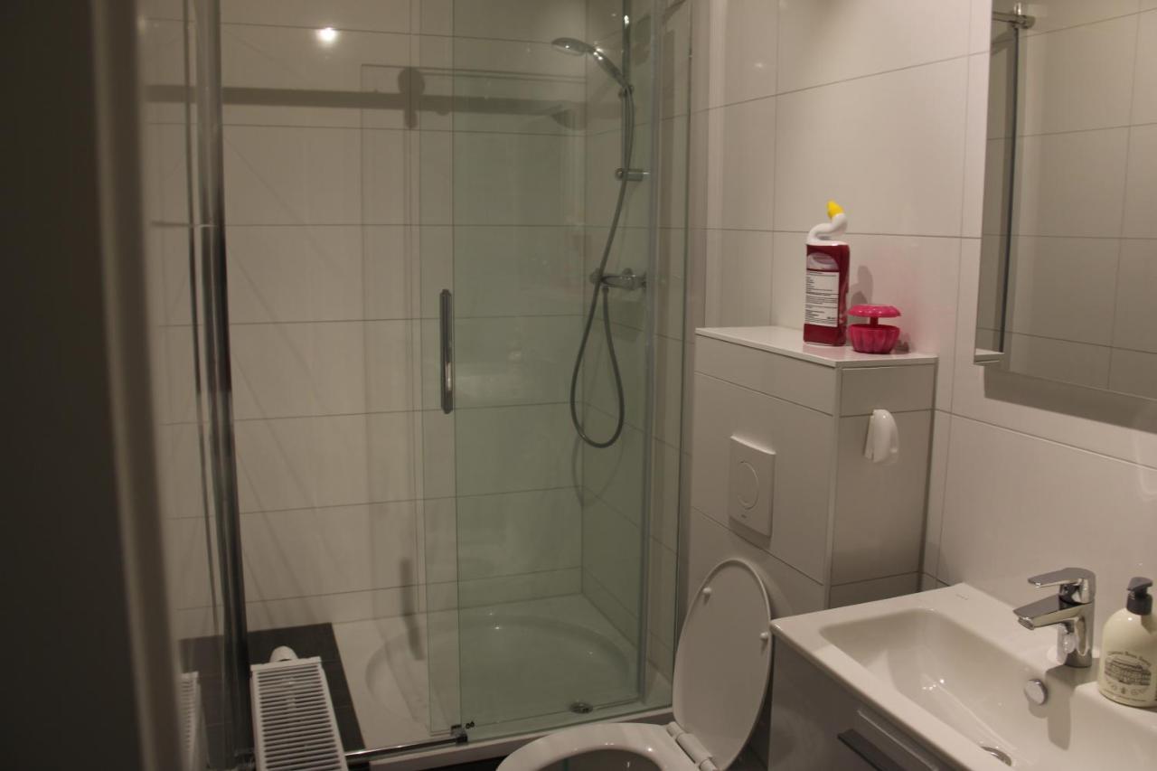 Apartamenty ไอนด์โฮเวน ภายนอก รูปภาพ
