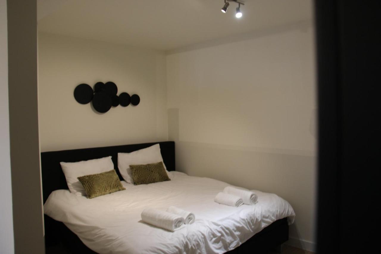 Apartamenty ไอนด์โฮเวน ภายนอก รูปภาพ